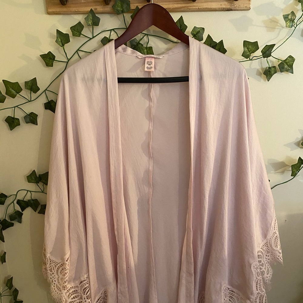 VS robe